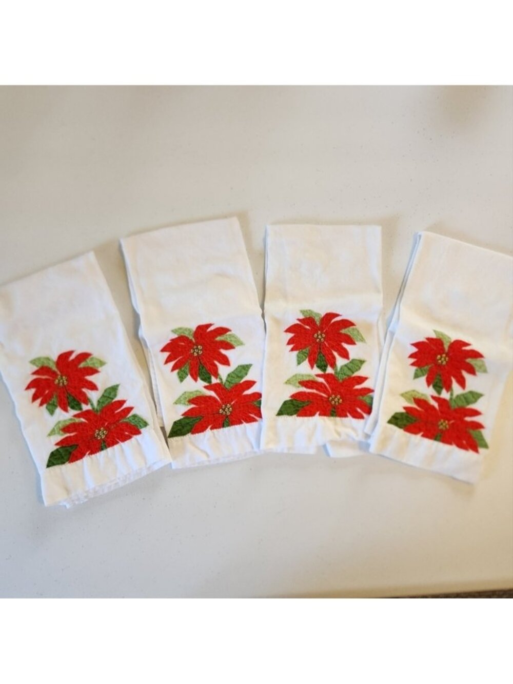 Vintage White Pointsettia Red Flower Christmas Napkins Table Linens Holiday